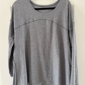 lululemon athletica Heather Gray Long Sleeve Top